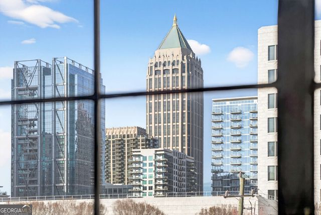 81 Peachtree Place NE 6, Atlanta, GA 30309