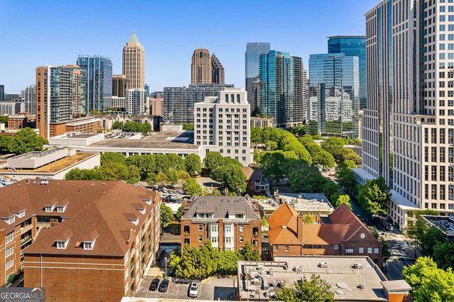 81 Peachtree Place NE 6, Atlanta, GA 30309