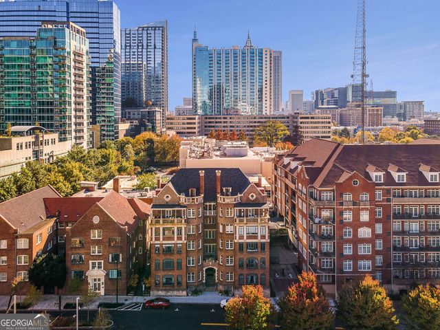 81 Peachtree Place NE 6, Atlanta, GA 30309