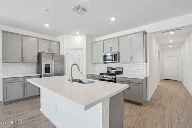 47198 W MELLEN Lane, Maricopa, AZ 85139