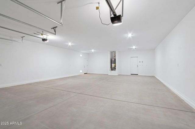 47198 W MELLEN Lane, Maricopa, AZ 85139