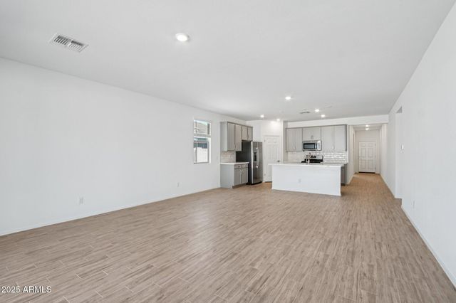 47198 W MELLEN Lane, Maricopa, AZ 85139