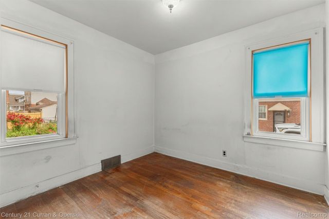 6315 Steadman Street, Dearborn, MI 48126