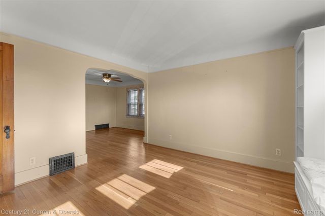 6315 Steadman Street, Dearborn, MI 48126