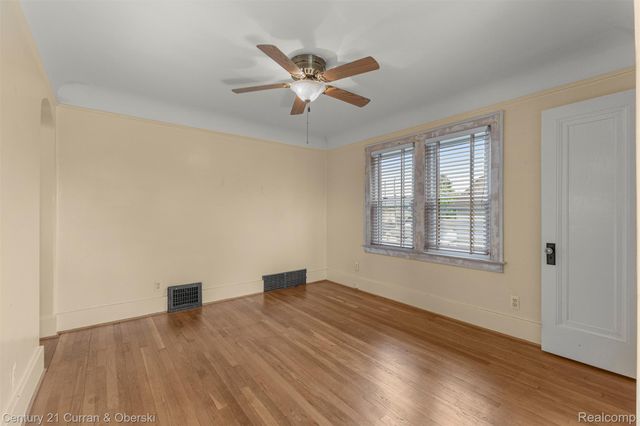 6315 Steadman Street, Dearborn, MI 48126