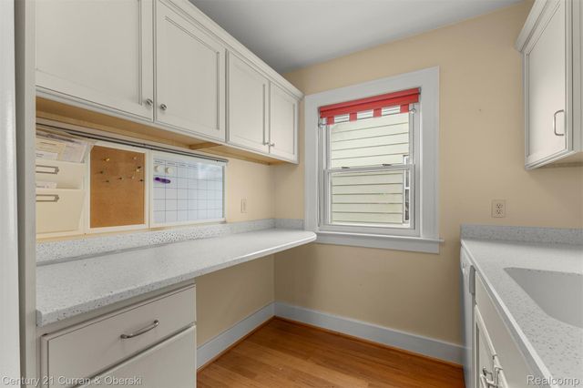 6315 Steadman Street, Dearborn, MI 48126