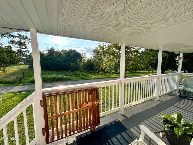 171 California Road, Church Hill, TN 37642