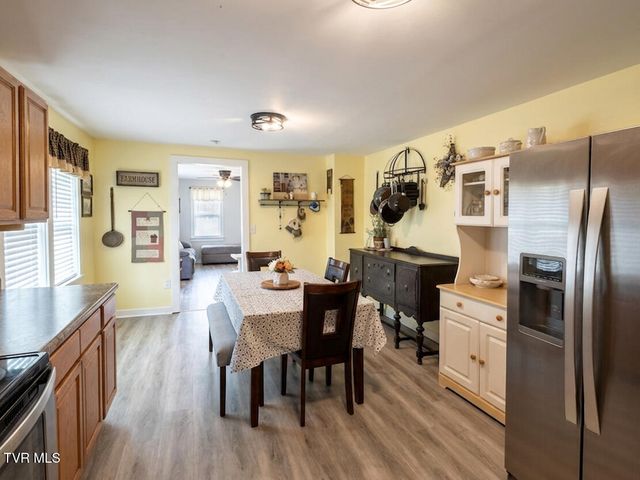 171 California Road, Church Hill, TN 37642