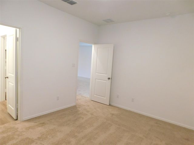 340 The Bad WAY, Jarrell, TX 76537