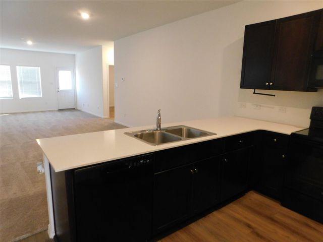 340 The Bad WAY, Jarrell, TX 76537