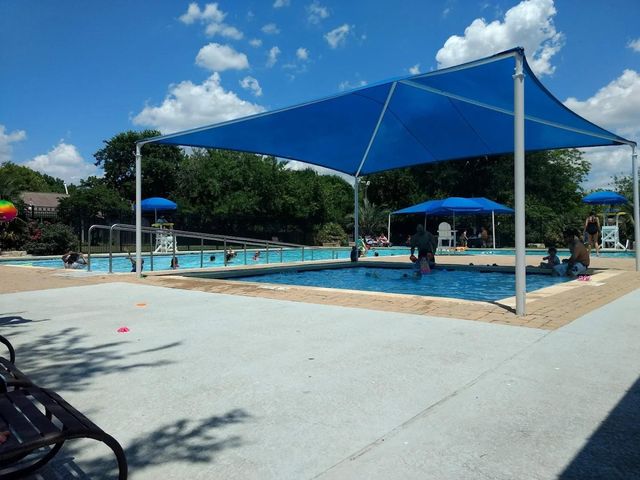 9703 Roxanna DR B, Austin, TX 78748