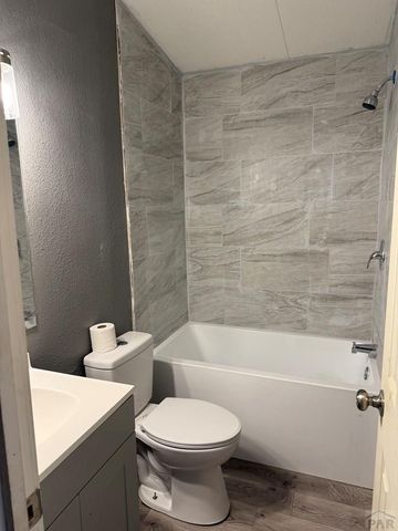 129 E Countryside Dr, Pueblo West, CO 81007