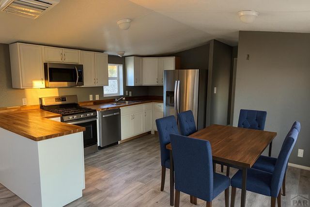 129 E Countryside Dr, Pueblo West, CO 81007