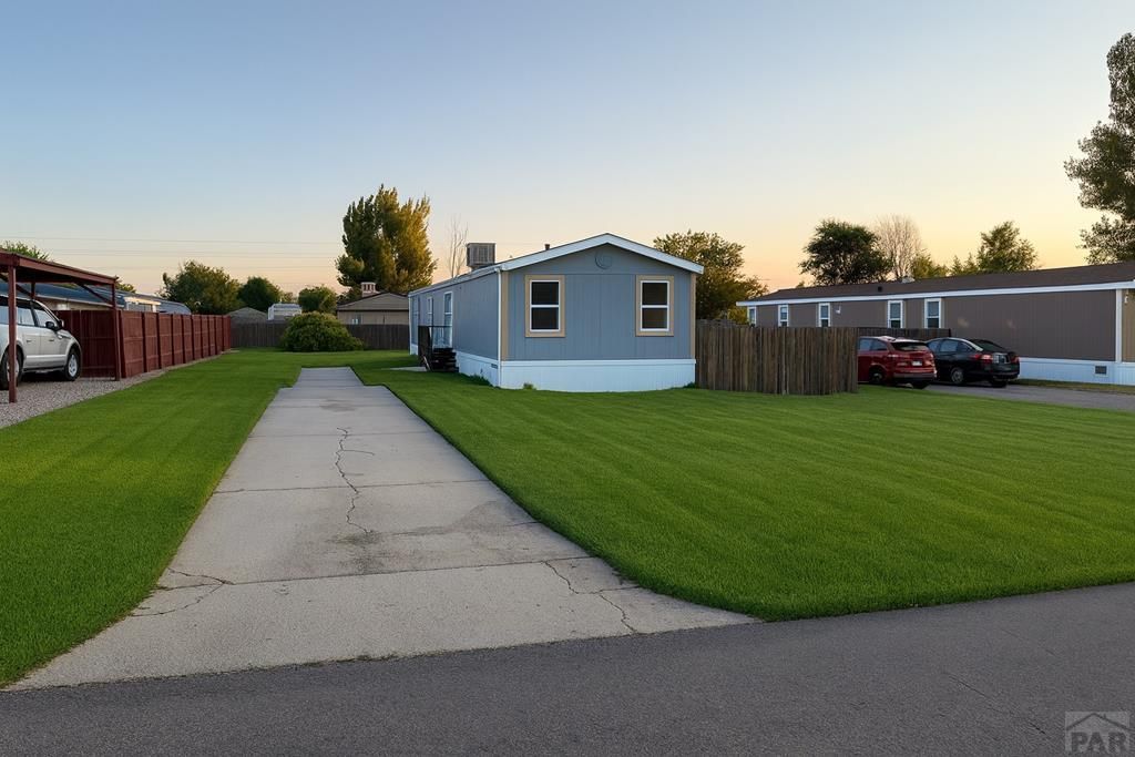 129 E Countryside Dr, Pueblo West, CO 81007