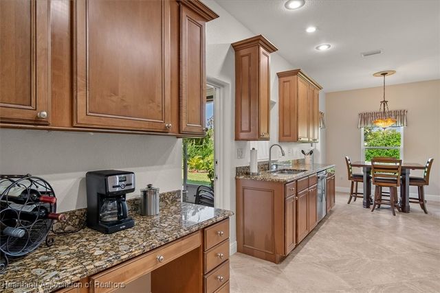 5017 Magnolia Place, Sebring, FL 33872