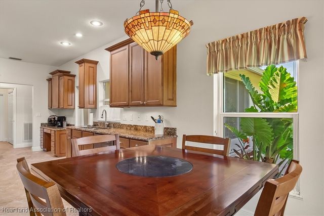 5017 Magnolia Place, Sebring, FL 33872