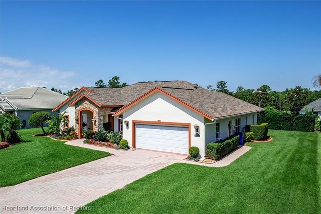 5017 Magnolia Place, Sebring, FL 33872