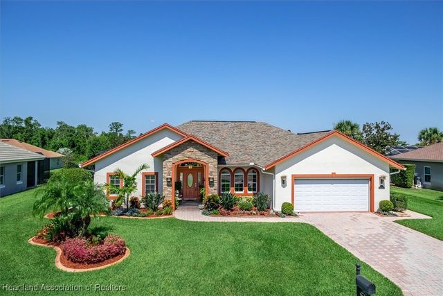 5017 Magnolia Place, Sebring, FL 33872