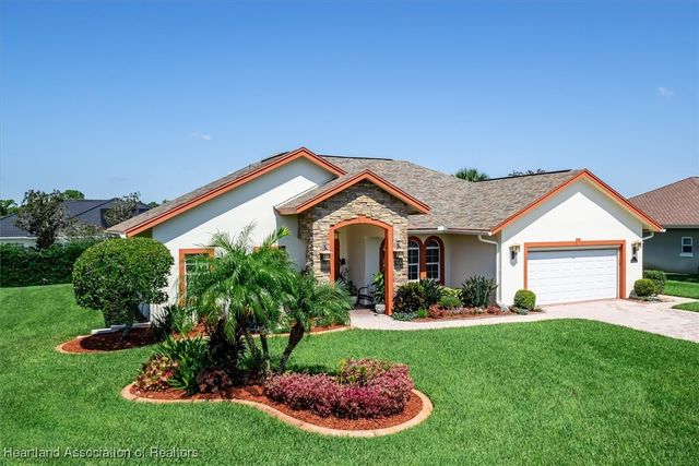 5017 Magnolia Place, Sebring, FL 33872