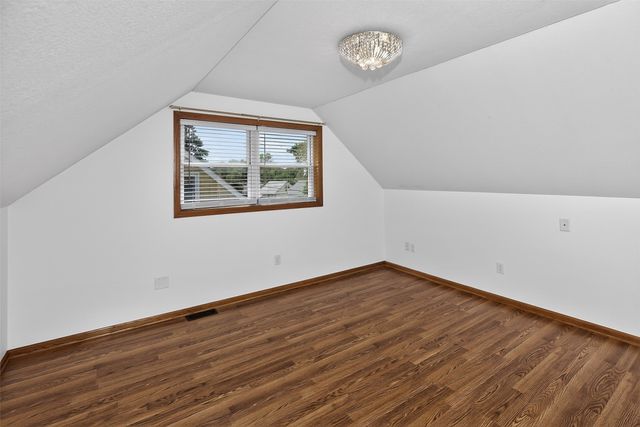 7205 SW 14th Street, Des Moines, IA 50315