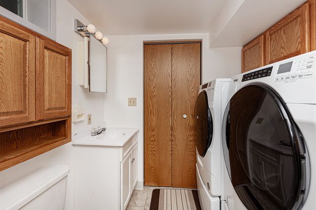 7205 SW 14th Street, Des Moines, IA 50315