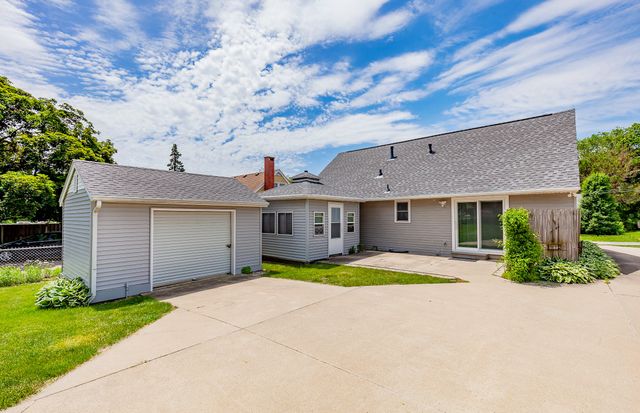7205 SW 14th Street, Des Moines, IA 50315