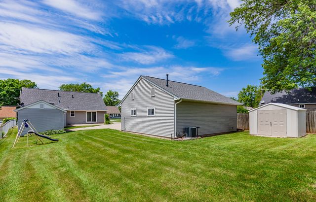 7205 SW 14th Street, Des Moines, IA 50315