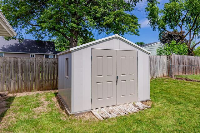 7205 SW 14th Street, Des Moines, IA 50315
