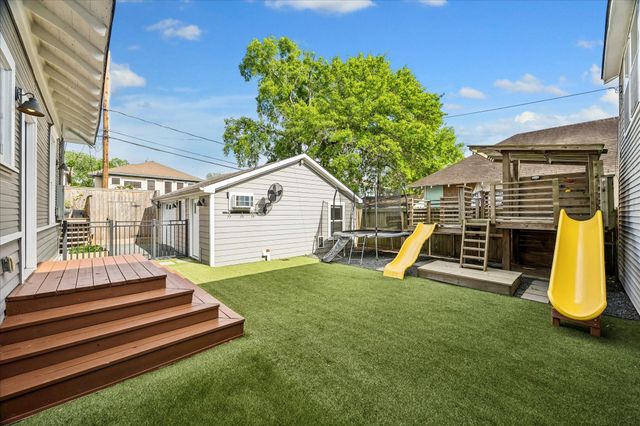 522 W 15th Street, Houston, TX 77008