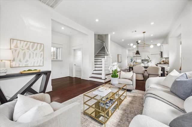 522 W 15th Street, Houston, TX 77008