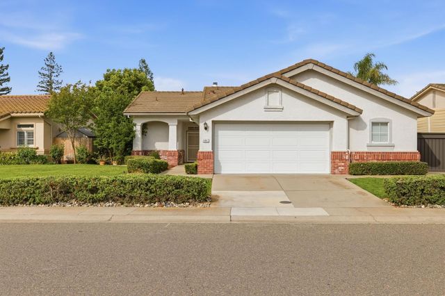 8087 Bothwell Dr, Sacramento, CA 95829