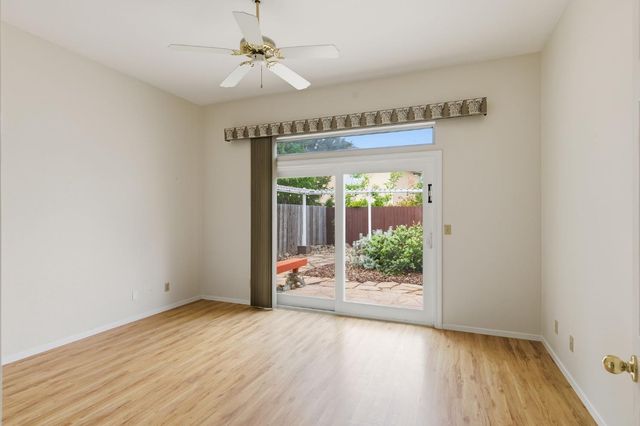 8087 Bothwell Dr, Sacramento, CA 95829