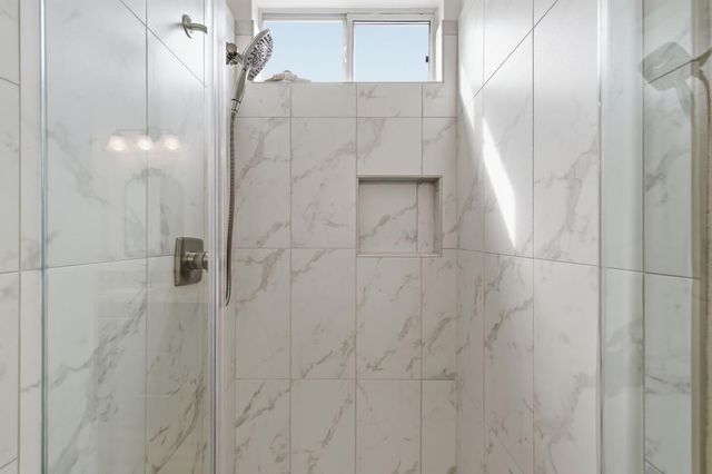 8087 Bothwell Dr, Sacramento, CA 95829