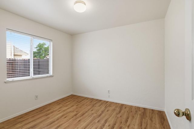 8087 Bothwell Dr, Sacramento, CA 95829