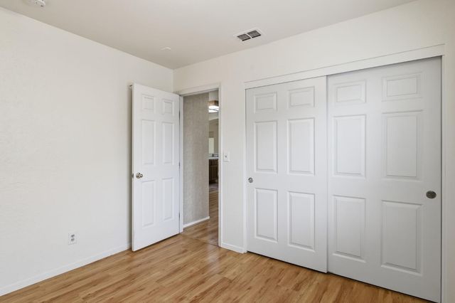 8087 Bothwell Dr, Sacramento, CA 95829