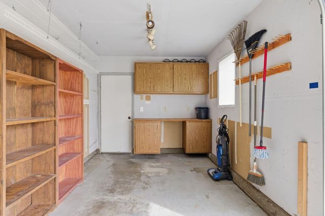 8087 Bothwell Dr, Sacramento, CA 95829