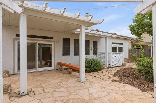 8087 Bothwell Dr, Sacramento, CA 95829