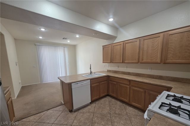 8660 Diamond Sand Avenue, Las Vegas, NV 89178