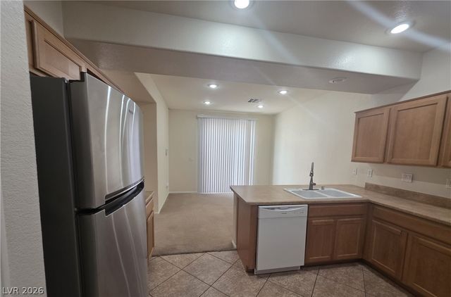 8660 Diamond Sand Avenue, Las Vegas, NV 89178