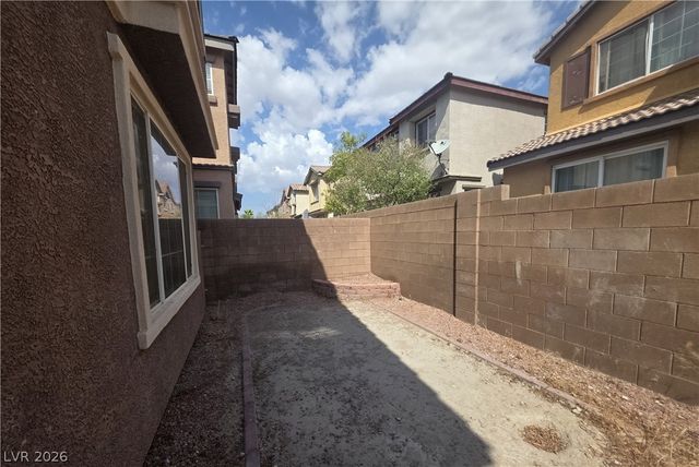 8660 Diamond Sand Avenue, Las Vegas, NV 89178
