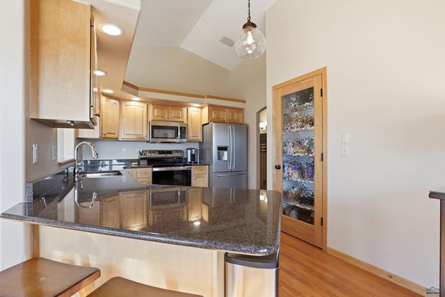 5423 BARBERRY CT, Rapid City, SD 57702