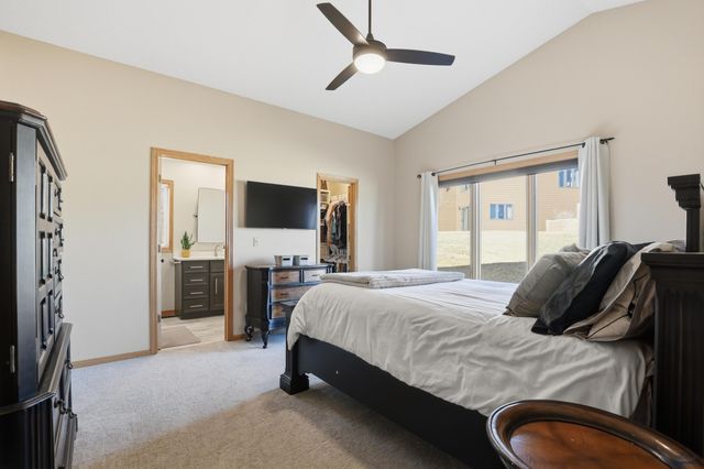 5423 BARBERRY CT, Rapid City, SD 57702