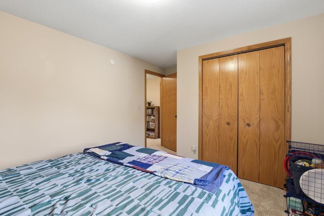 5423 BARBERRY CT, Rapid City, SD 57702