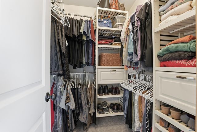 5423 BARBERRY CT, Rapid City, SD 57702