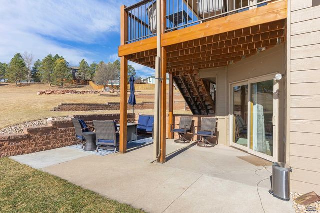 5423 BARBERRY CT, Rapid City, SD 57702