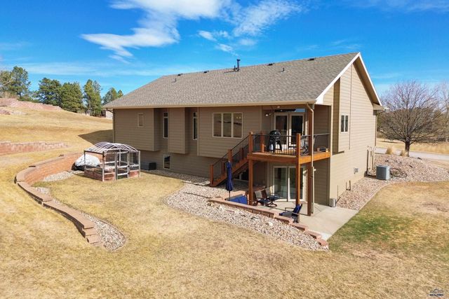 5423 BARBERRY CT, Rapid City, SD 57702