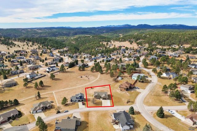 5423 BARBERRY CT, Rapid City, SD 57702