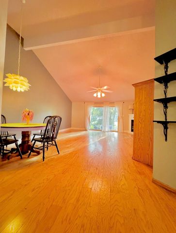 1796 Texas Street, Chesterton, IN 46304