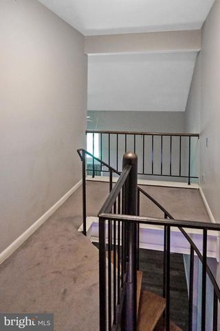 27 W AZALEA LN, Mount Laurel, NJ 08054