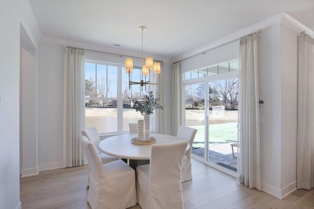 719 Alberta Avenue, Oswego, IL 60543